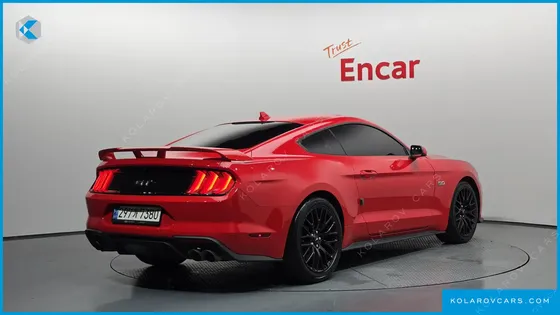 FORD MUSTANG GT COUPE