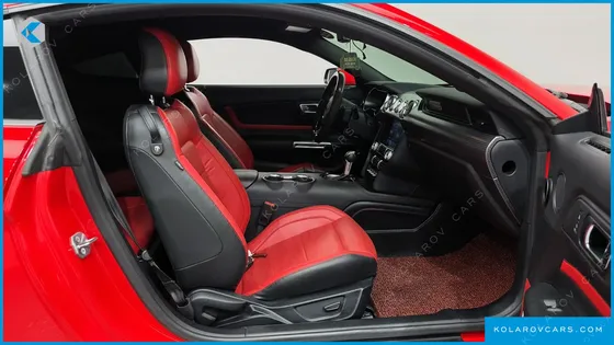 FORD MUSTANG GT COUPE
