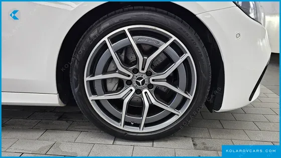 MERCEDES E-CLASS E220D 4MATIC AMG LINE