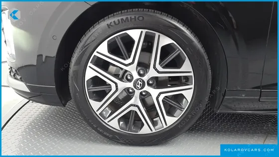 HYUNDAI GRANDEUR PREMIUM
