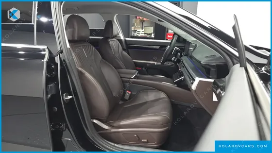 HYUNDAI GRANDEUR PREMIUM