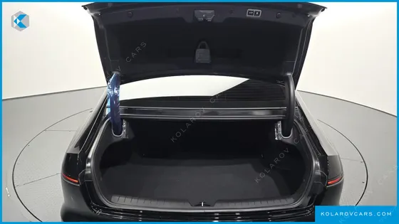 HYUNDAI GRANDEUR PREMIUM