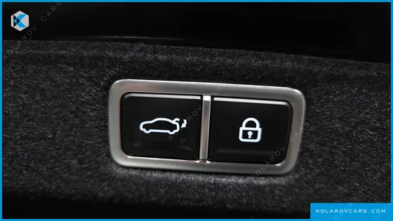 HYUNDAI GRANDEUR PREMIUM