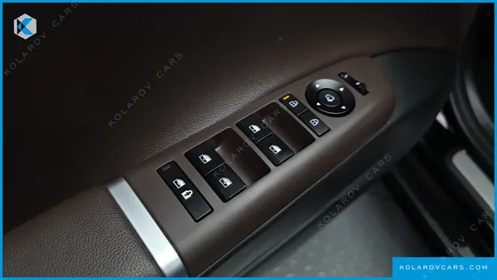 HYUNDAI GRANDEUR PREMIUM