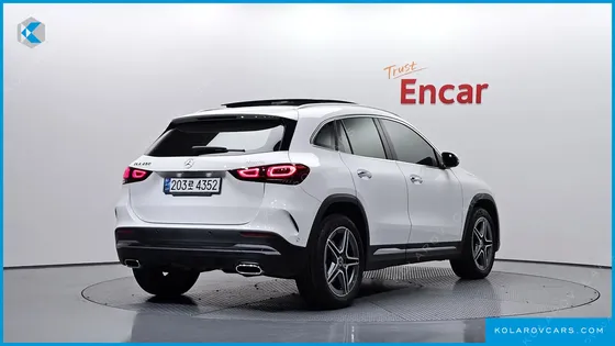 MERCEDES GLA-CLASS GLA250 4MATIC