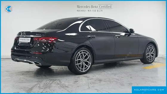 MERCEDES E-CLASS E220D 4MATIC AMG LINE