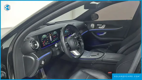 MERCEDES E-CLASS E220D 4MATIC AMG LINE