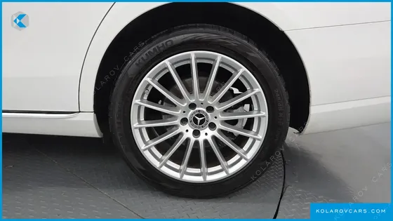 MERCEDES E-CLASS E220D 4MATIC EXCLUSIVE