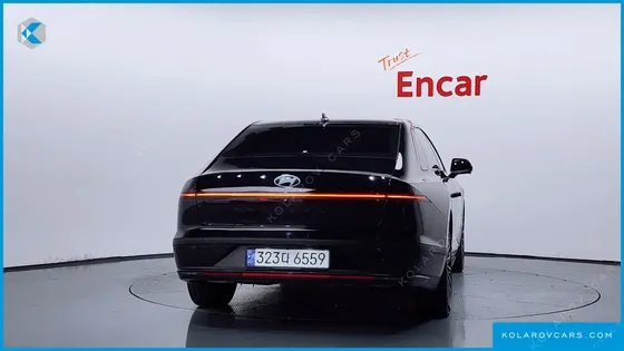 HYUNDAI GRANDEUR CALLIGRAPHY