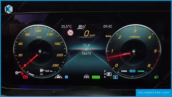 MERCEDES E-CLASS E220D 4MATIC AMG LINE