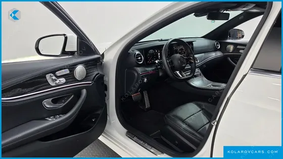 MERCEDES E-CLASS E220D 4MATIC AMG LINE