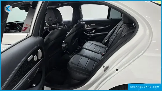 MERCEDES E-CLASS E220D 4MATIC AMG LINE