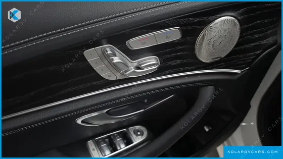 MERCEDES E-CLASS E220D 4MATIC AMG LINE