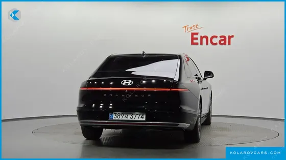 HYUNDAI GRANDEUR PREMIUM