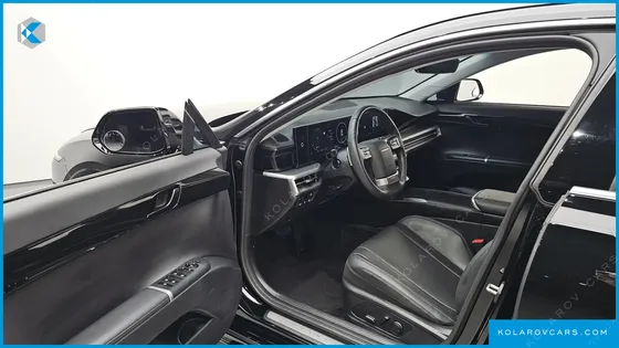 HYUNDAI GRANDEUR PREMIUM