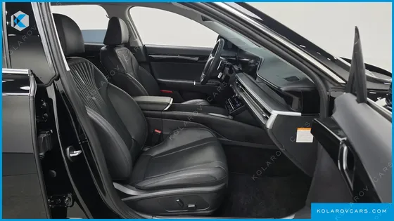 HYUNDAI GRANDEUR PREMIUM