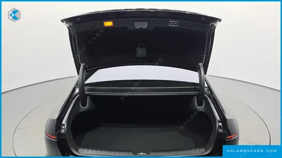 HYUNDAI GRANDEUR PREMIUM