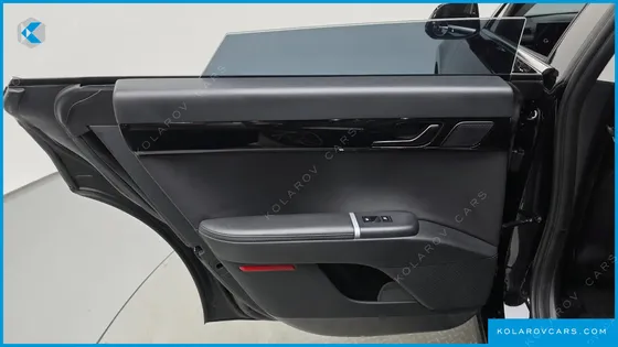 HYUNDAI GRANDEUR PREMIUM