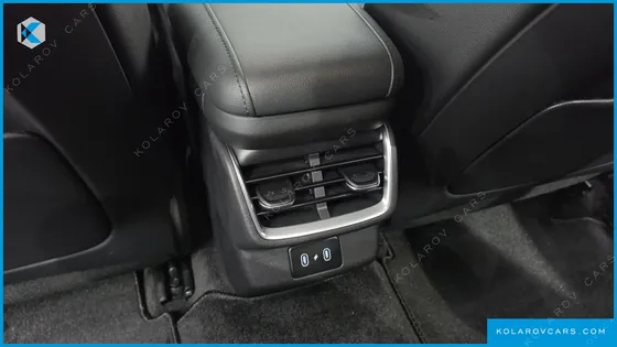 HYUNDAI GRANDEUR PREMIUM