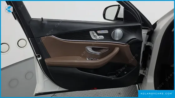 MERCEDES E-CLASS E300 AVANTGARDE