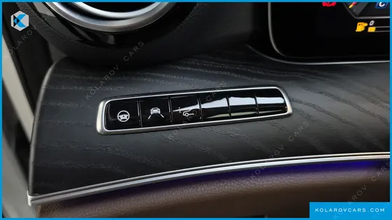 MERCEDES E-CLASS E300 AVANTGARDE