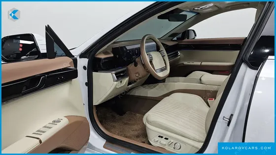 HYUNDAI GRANDEUR CALLIGRAPHY