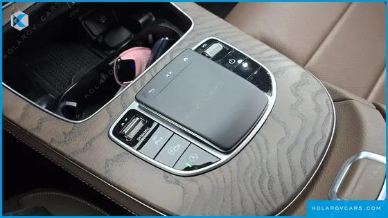 MERCEDES E-CLASS E250 EXCLUSIVE