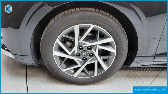 HYUNDAI GRANDEUR EXCLUSIVE