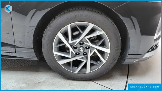 HYUNDAI GRANDEUR EXCLUSIVE