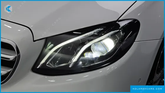 MERCEDES E-CLASS E300 AVANTGARDE