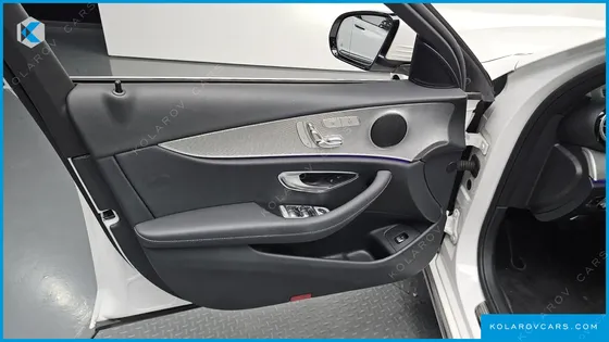 MERCEDES E-CLASS E300 AVANTGARDE
