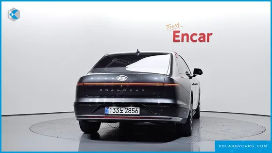 HYUNDAI GRANDEUR PREMIUM