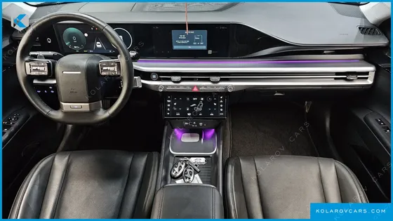 HYUNDAI GRANDEUR PREMIUM