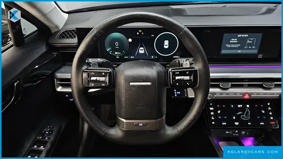 HYUNDAI GRANDEUR PREMIUM