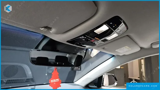 HYUNDAI GRANDEUR PREMIUM