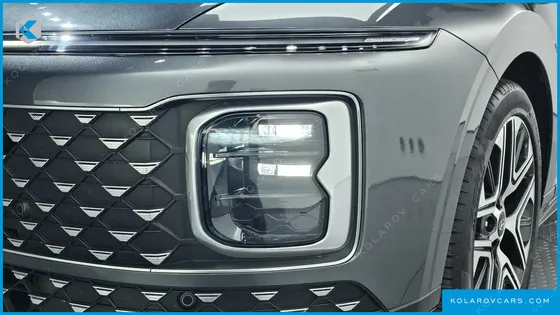 HYUNDAI GRANDEUR PREMIUM