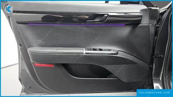 HYUNDAI GRANDEUR PREMIUM