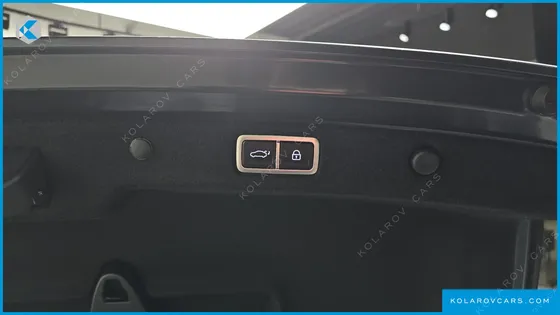 HYUNDAI GRANDEUR PREMIUM