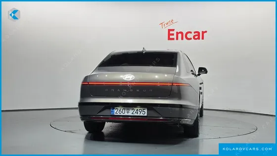 HYUNDAI GRANDEUR CALLIGRAPHY