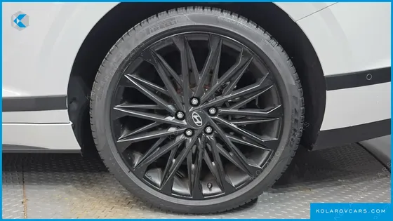 HYUNDAI GRANDEUR CALLIGRAPHY