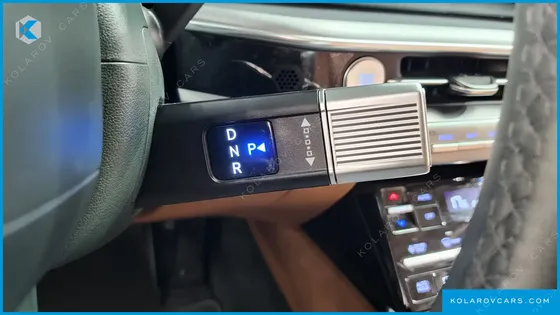 HYUNDAI GRANDEUR PREMIUM