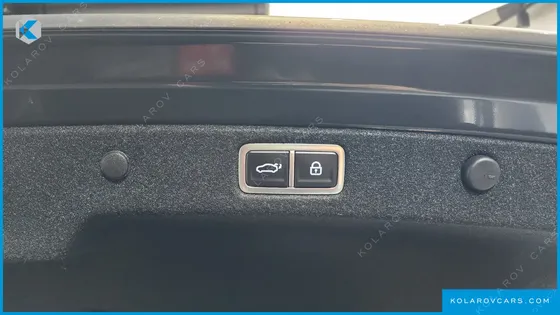 HYUNDAI GRANDEUR PREMIUM