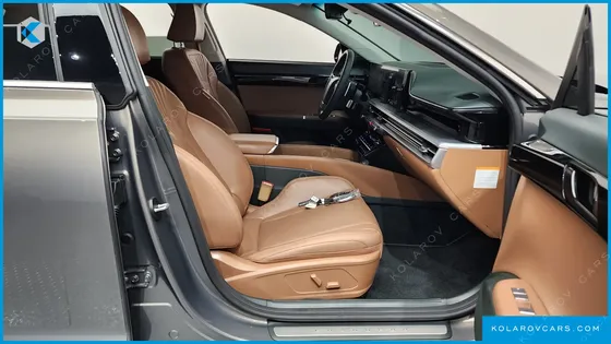 HYUNDAI GRANDEUR PREMIUM