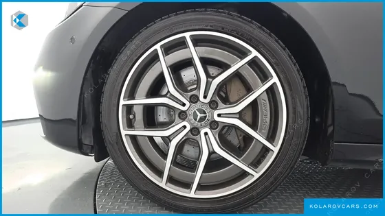 MERCEDES E-CLASS E220D 4MATIC AMG LINE