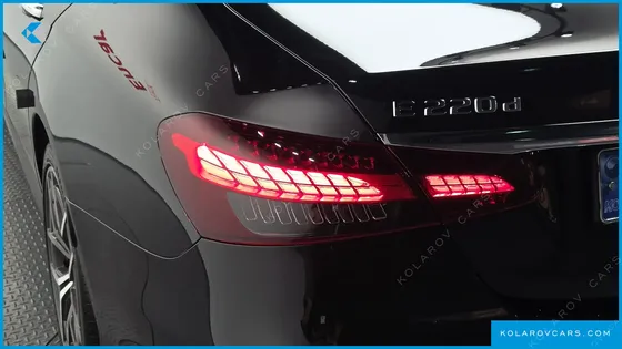 MERCEDES E-CLASS E220D 4MATIC AMG LINE