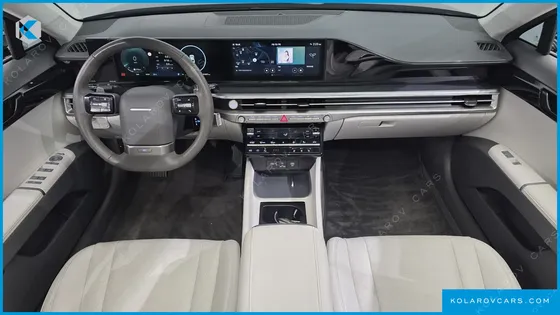 HYUNDAI GRANDEUR PREMIUM