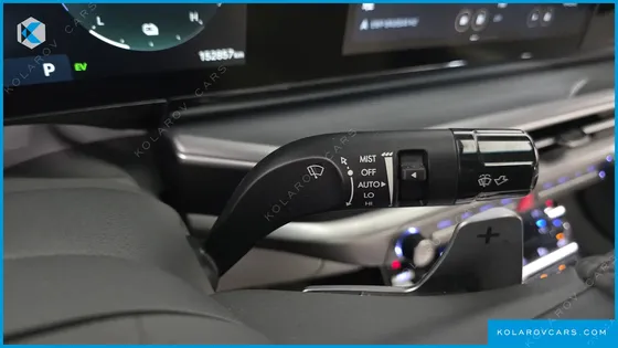 HYUNDAI GRANDEUR PREMIUM