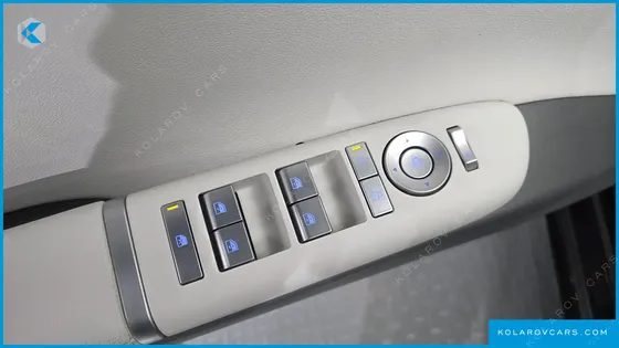 HYUNDAI GRANDEUR PREMIUM