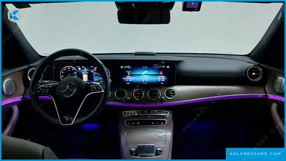 MERCEDES E-CLASS E300E 4MATIC EXCLUSIVE