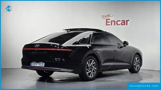 HYUNDAI GRANDEUR PREMIUM